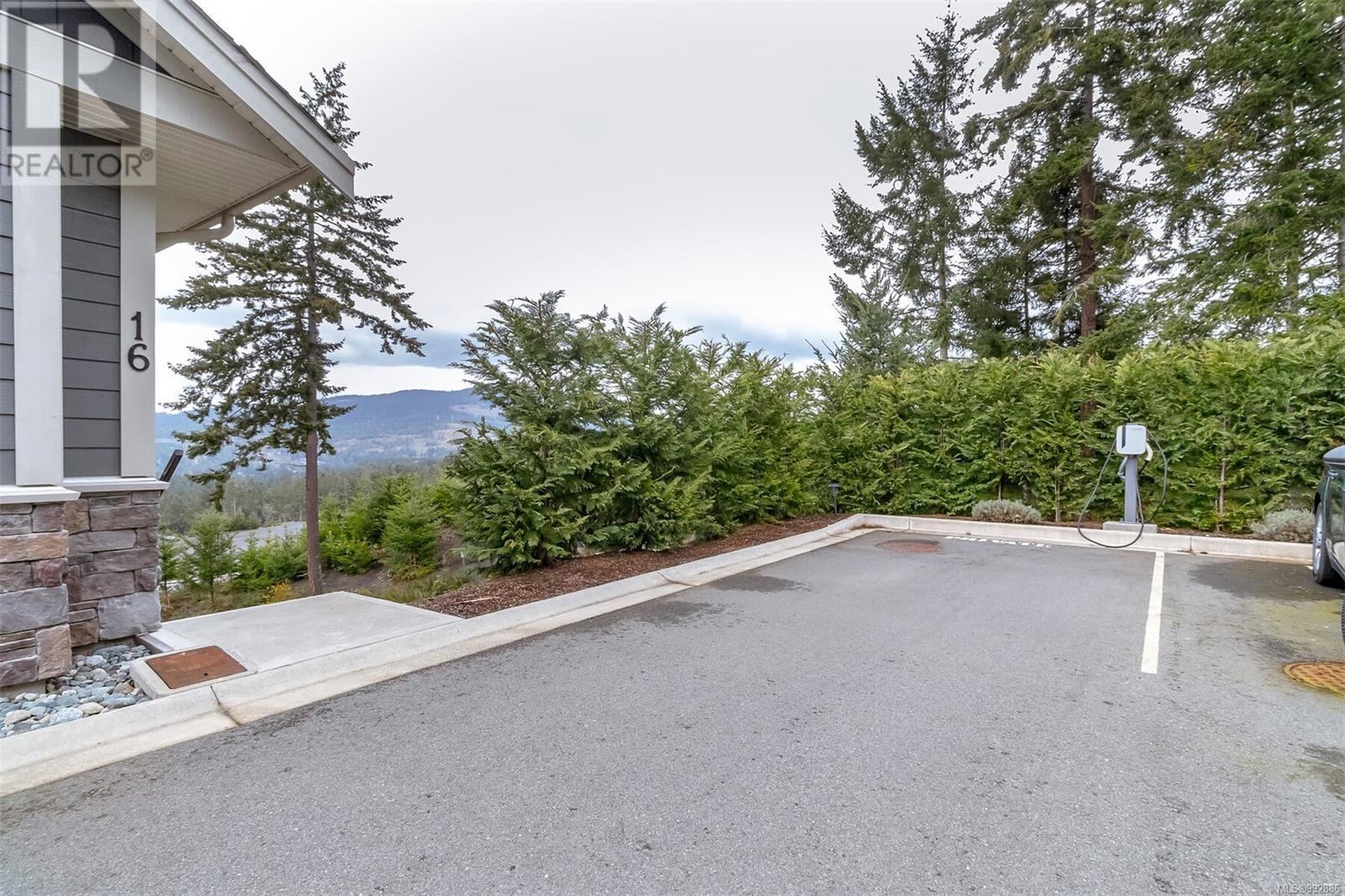 16 1295 Kingsview Rd Property Photo 34
