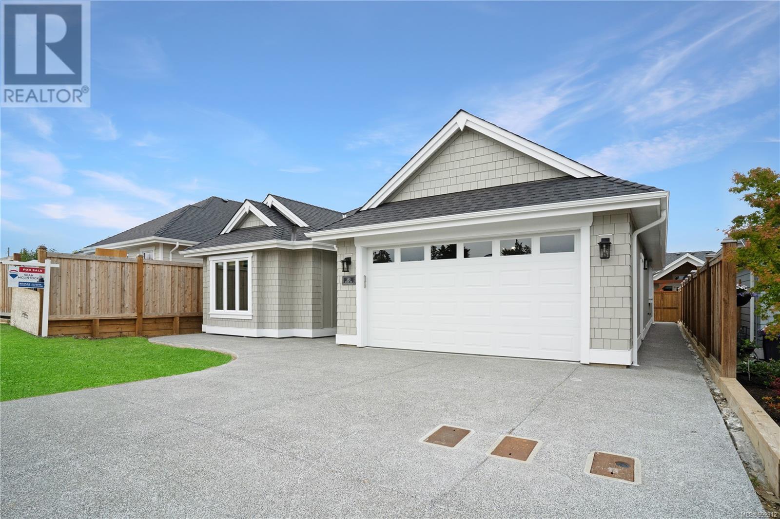 600 Rainbow Way Property Photo 3