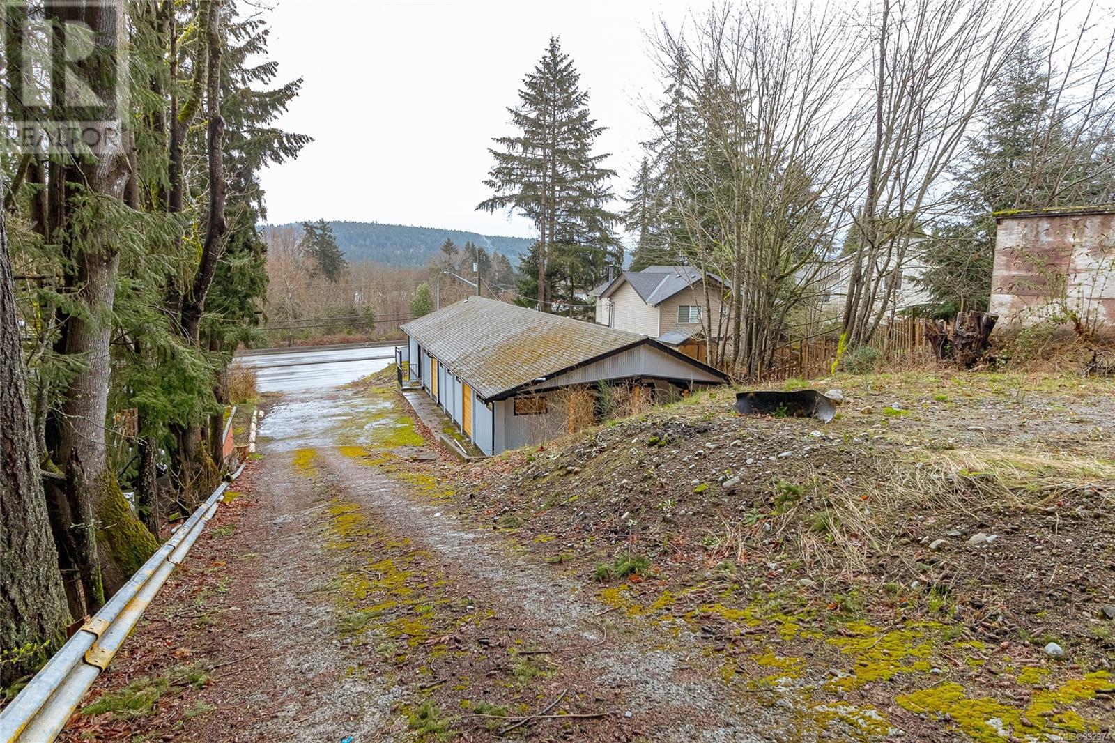 1134 Trans Canada Hwy Property Photo 21