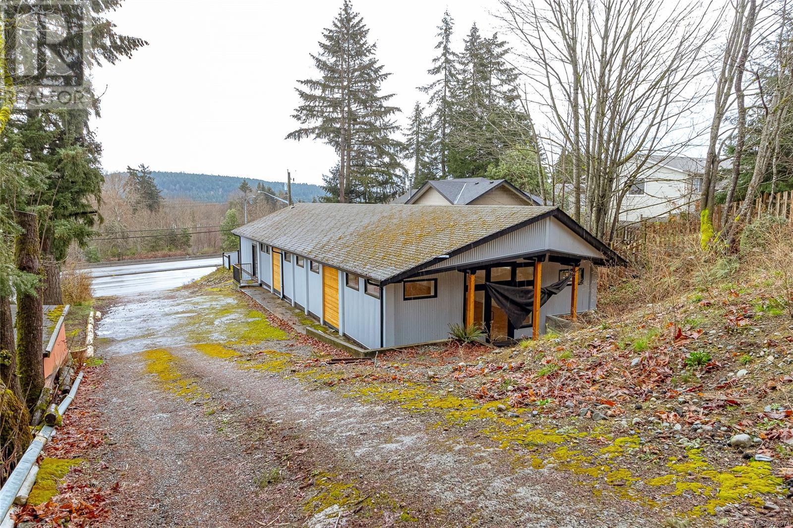 1134 Trans Canada Hwy Property Photo 22
