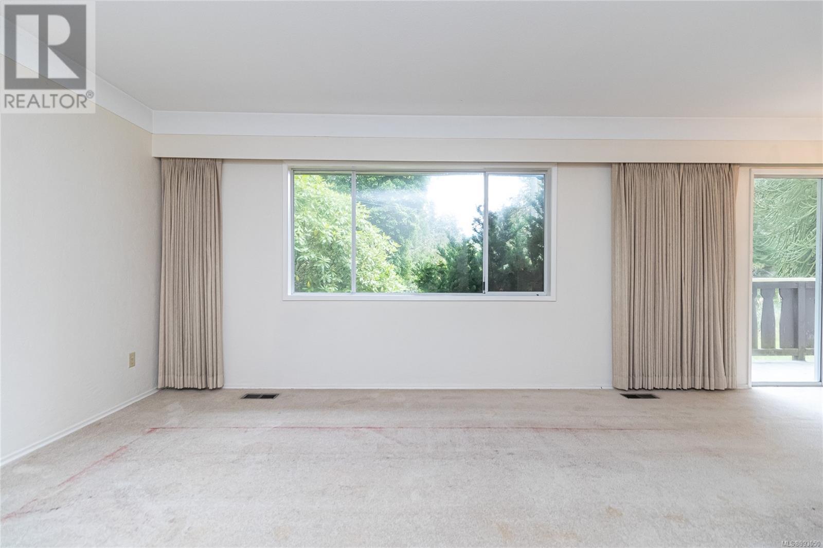 818 Stanehill Pl Property Photo 10