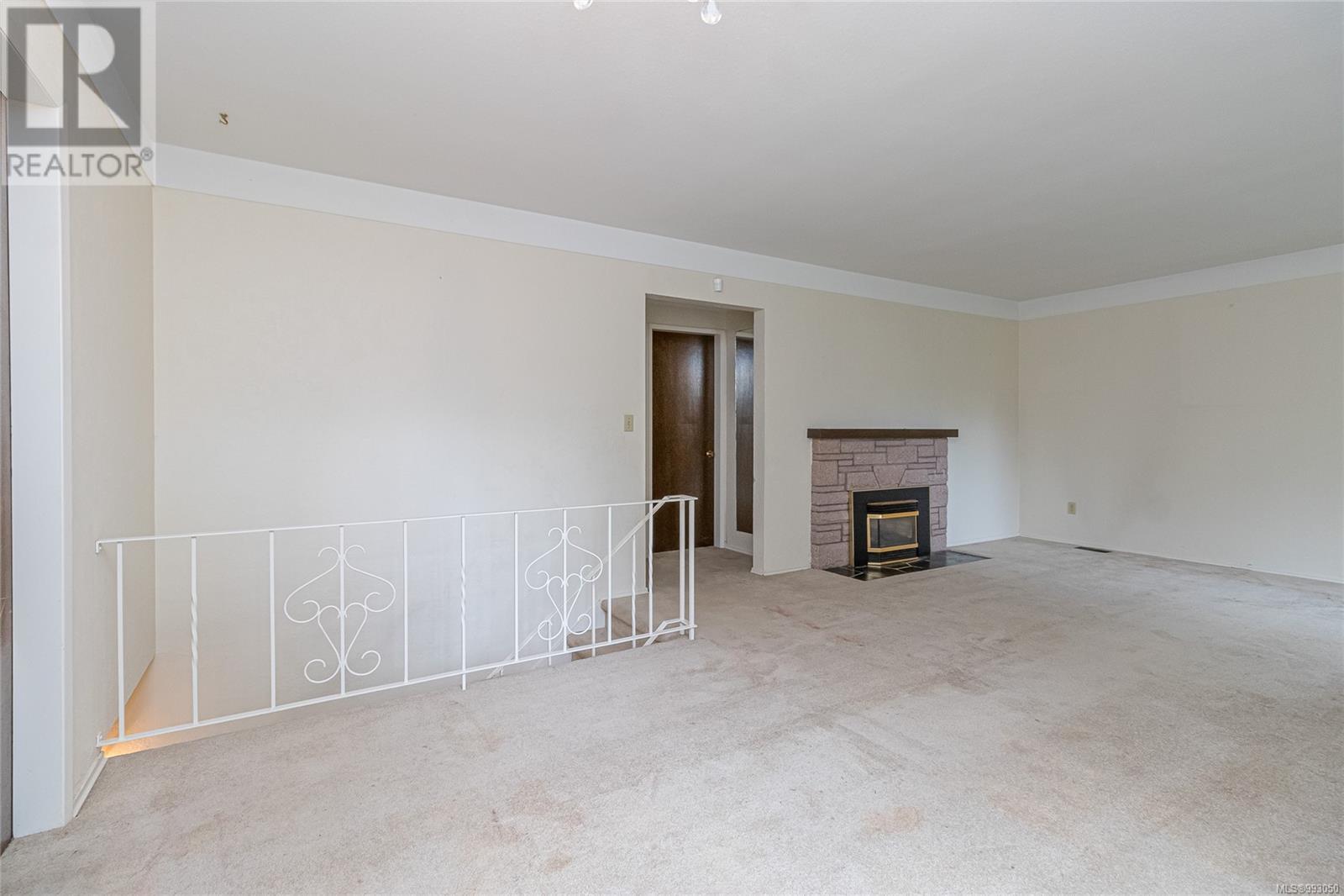 818 Stanehill Pl Property Photo 12