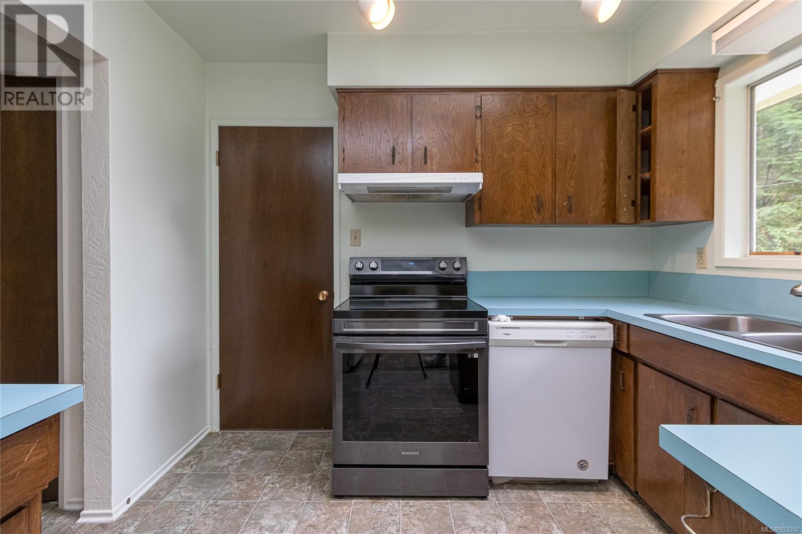 818 Stanehill Pl Property Photo 15