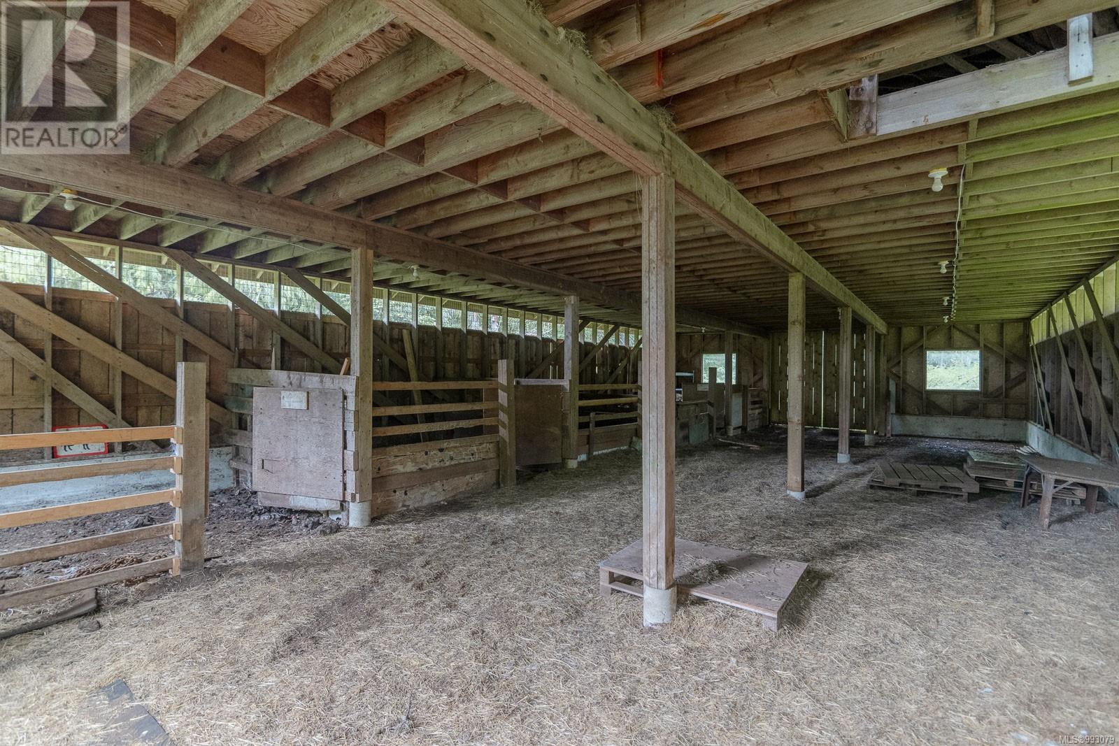 6987 Bainbridge Rd Property Photo 39