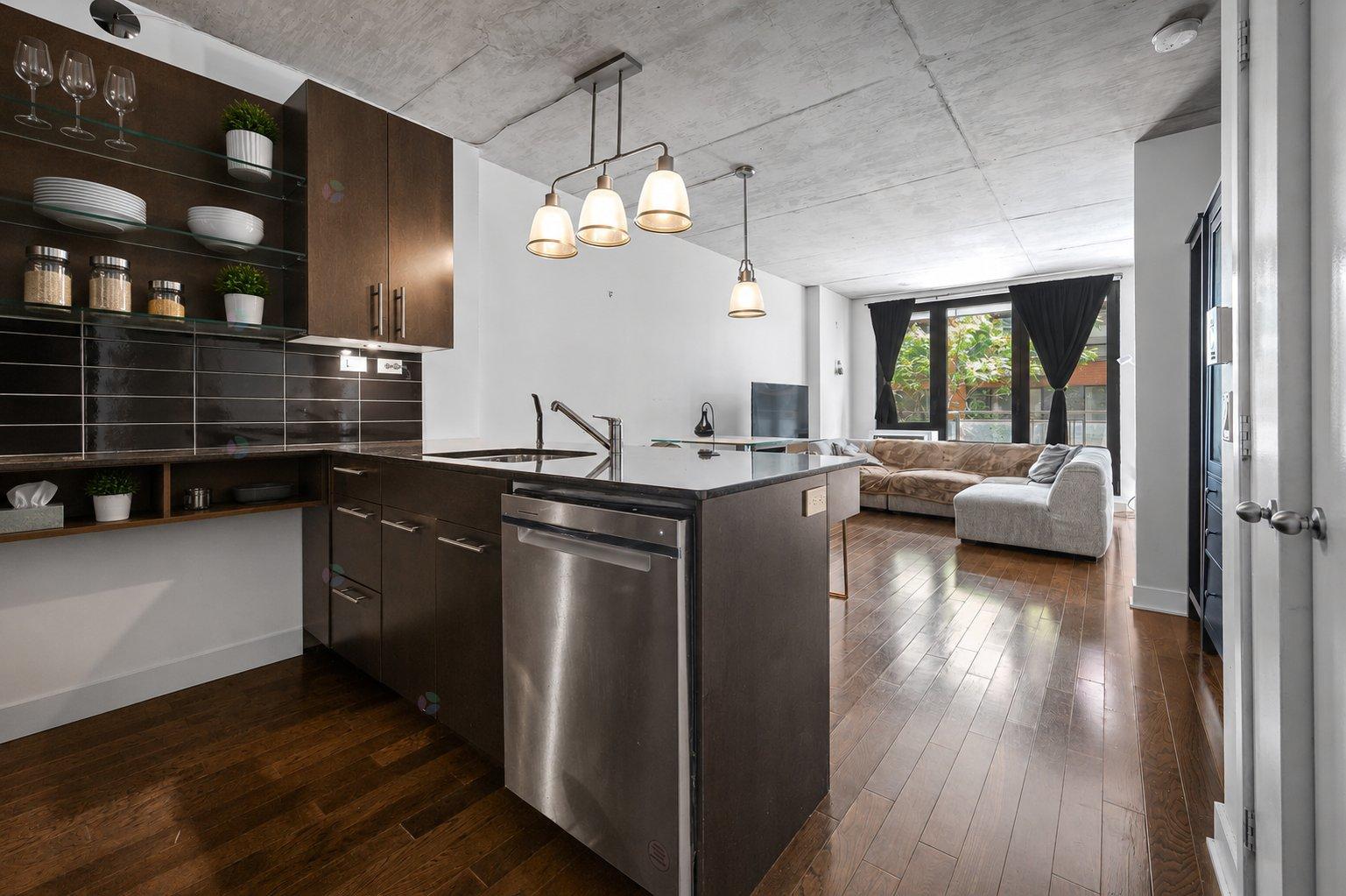 950 Rue Notre-dame O., #243 Property Photo 6