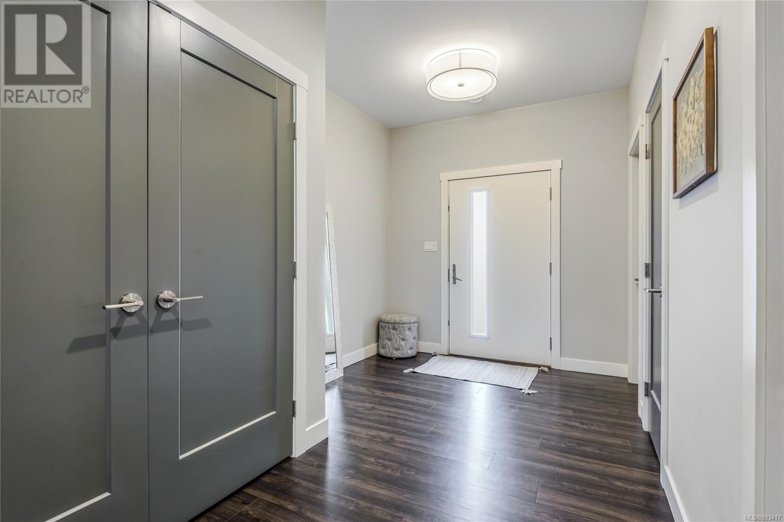 2 1580 Glen Eagle Dr Property Photo 22