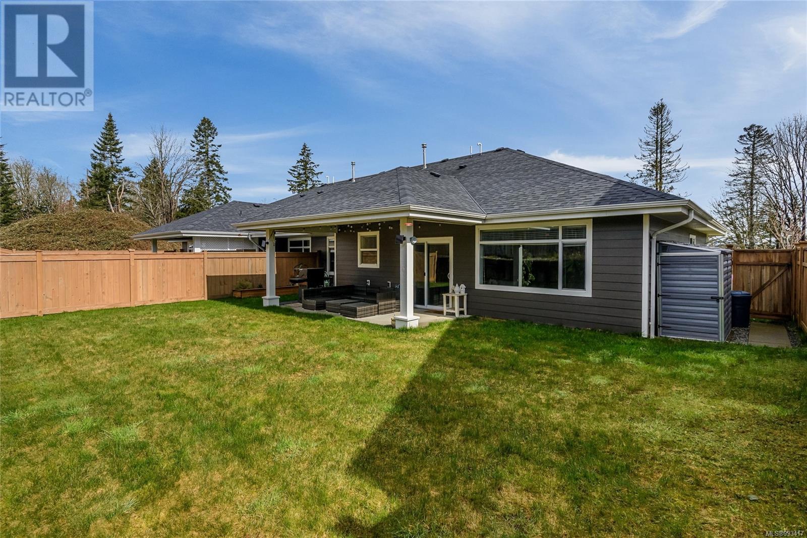 2 1580 Glen Eagle Dr Property Photo 27