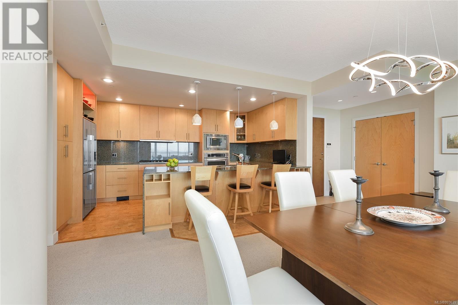 502 748 Sayward Hill Terr Property Photo 13