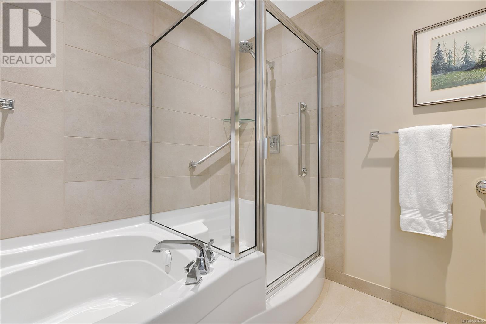 502 748 Sayward Hill Terr Property Photo 32