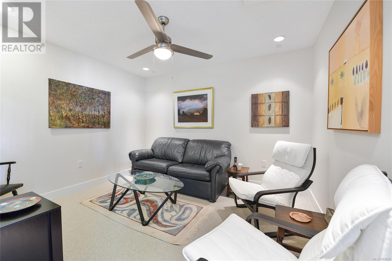 502 748 Sayward Hill Terr Property Photo 34