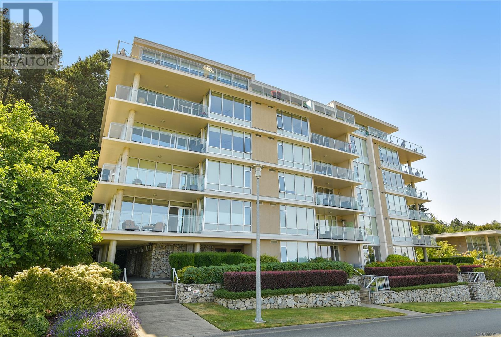 502 748 Sayward Hill Terr Property Photo 60