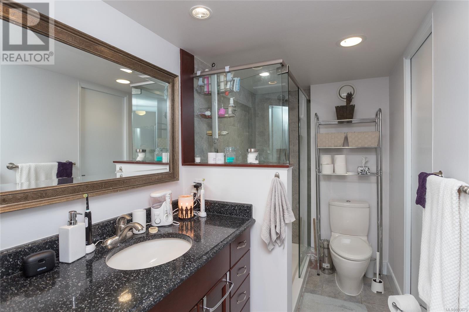 1202 327 Maitland St Property Photo 21