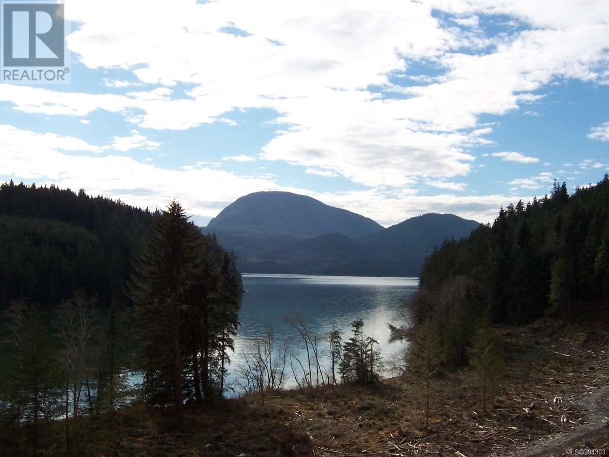 Dl 704 Bessborough Bay Property Photo 7