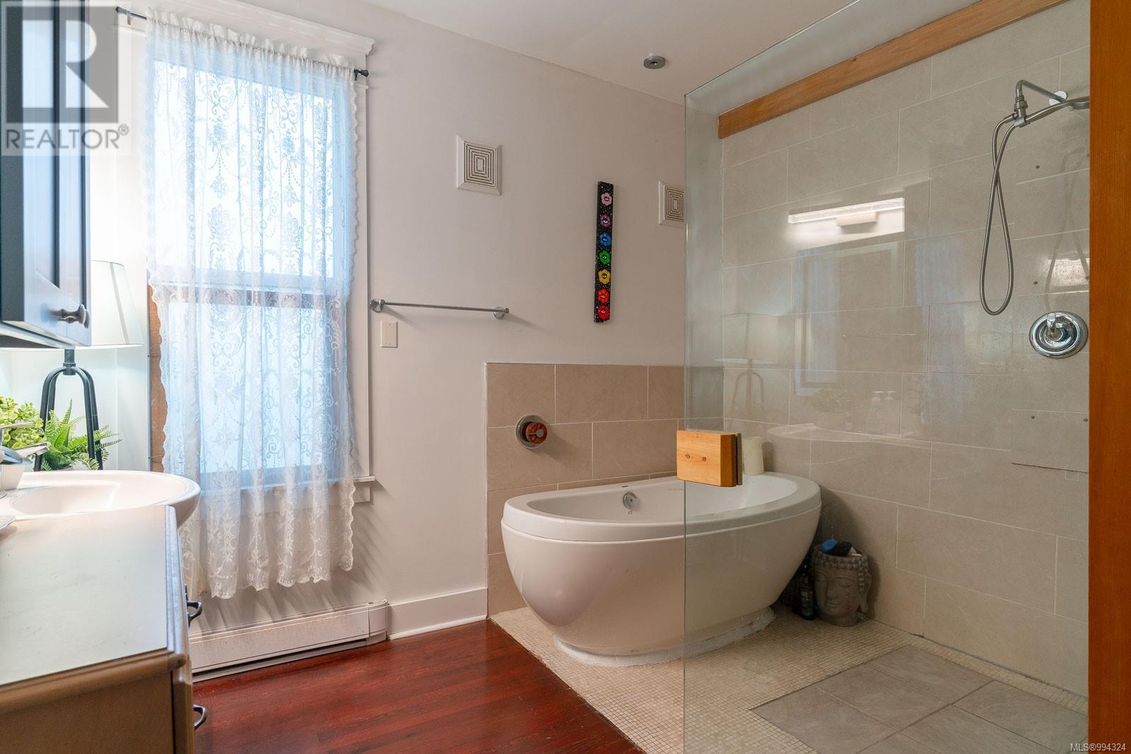 3203 Kingsway Ave Property Photo 15