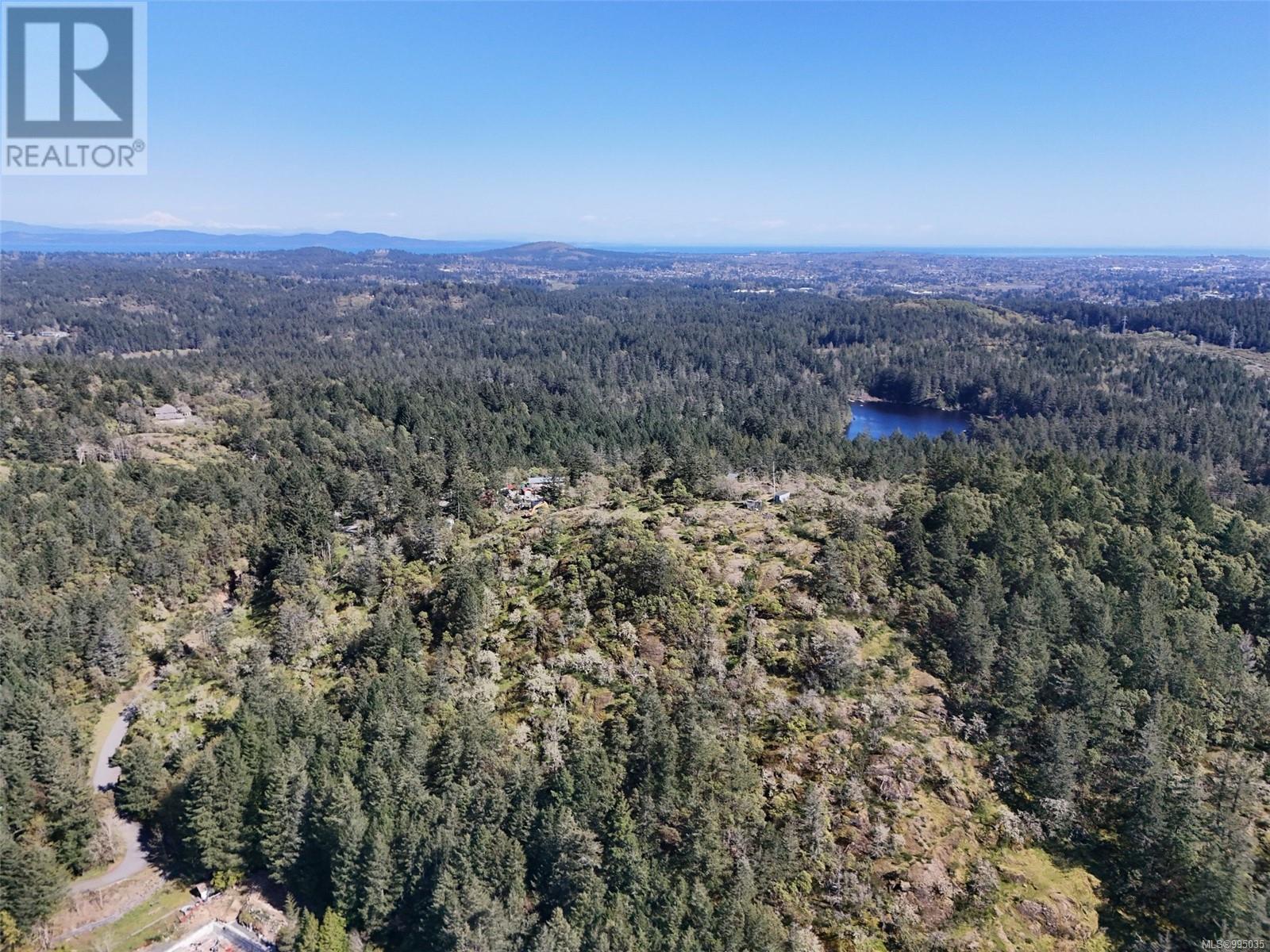 3020 Westridge Pl Property Photo 14