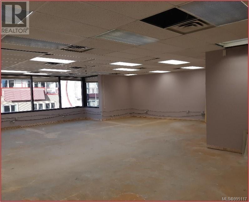 302 17 Church St Property Photo 3