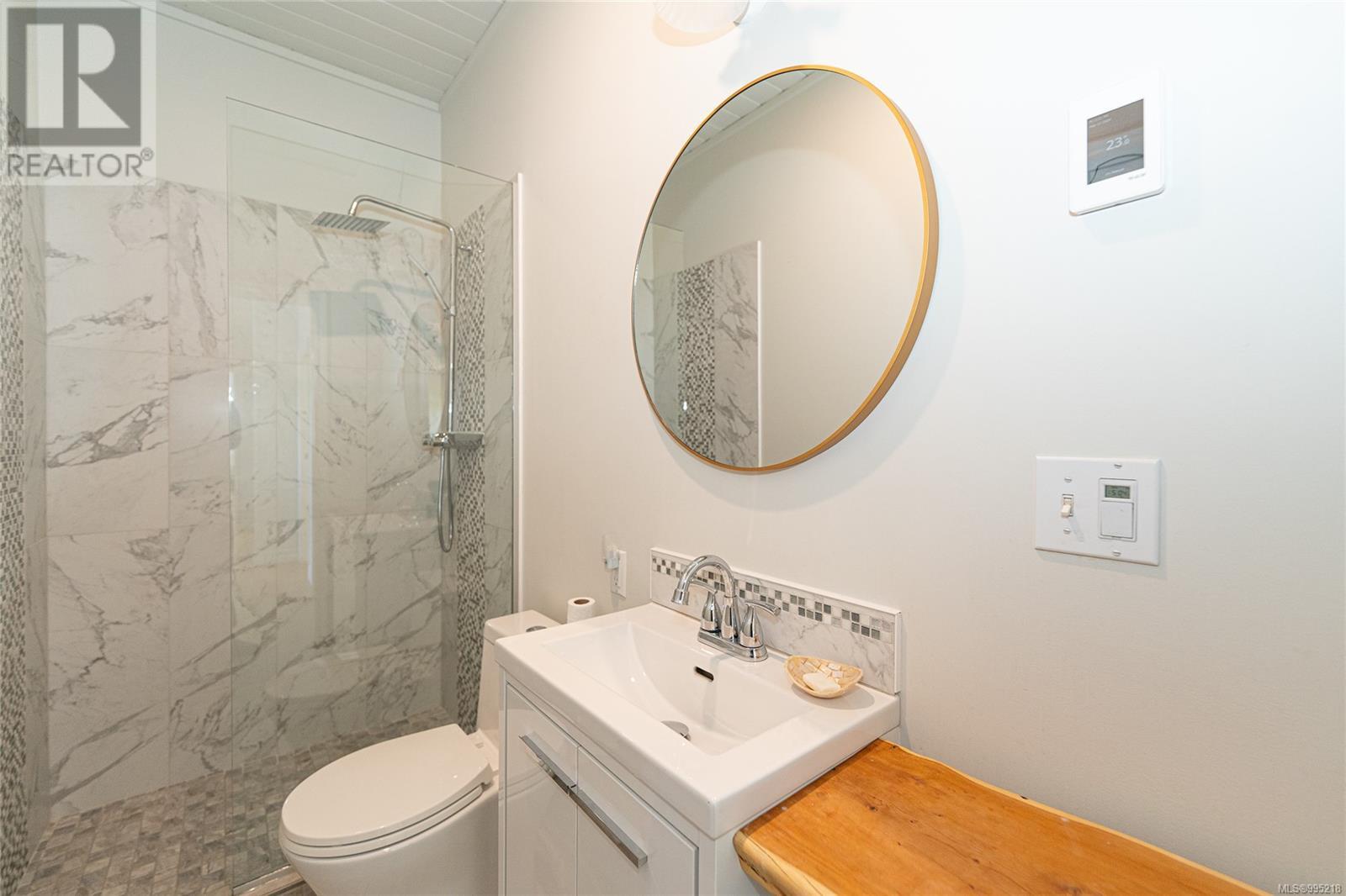 136 Lower Ganges Rd Property Photo 14