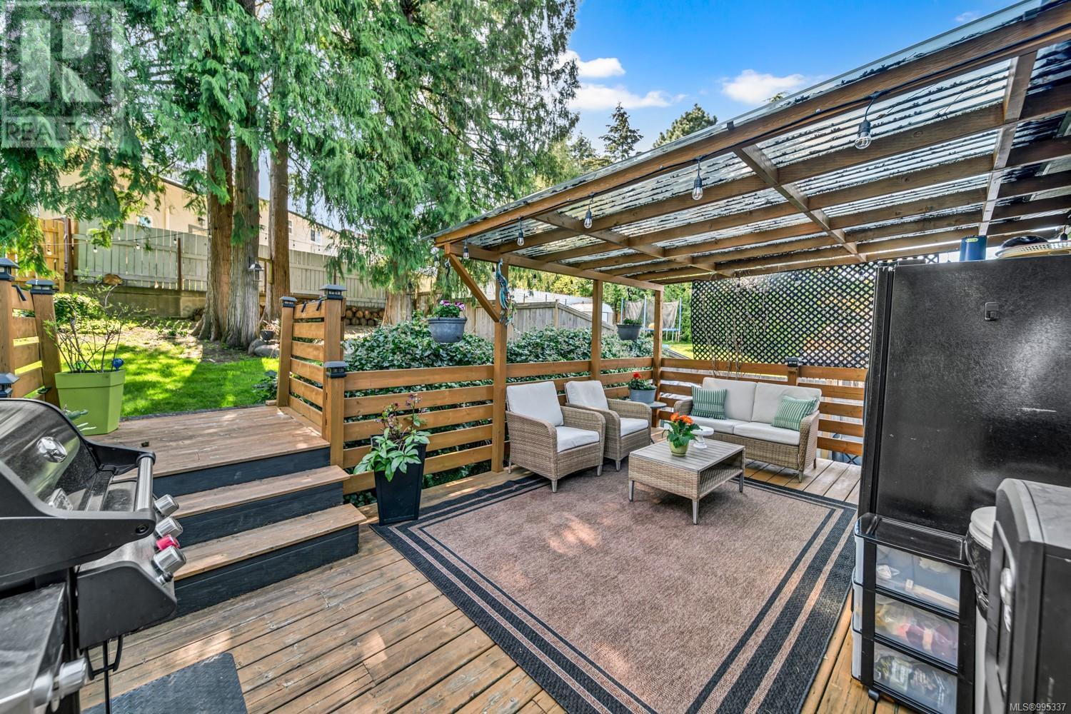 1208 Cloke Rd Property Photo 1