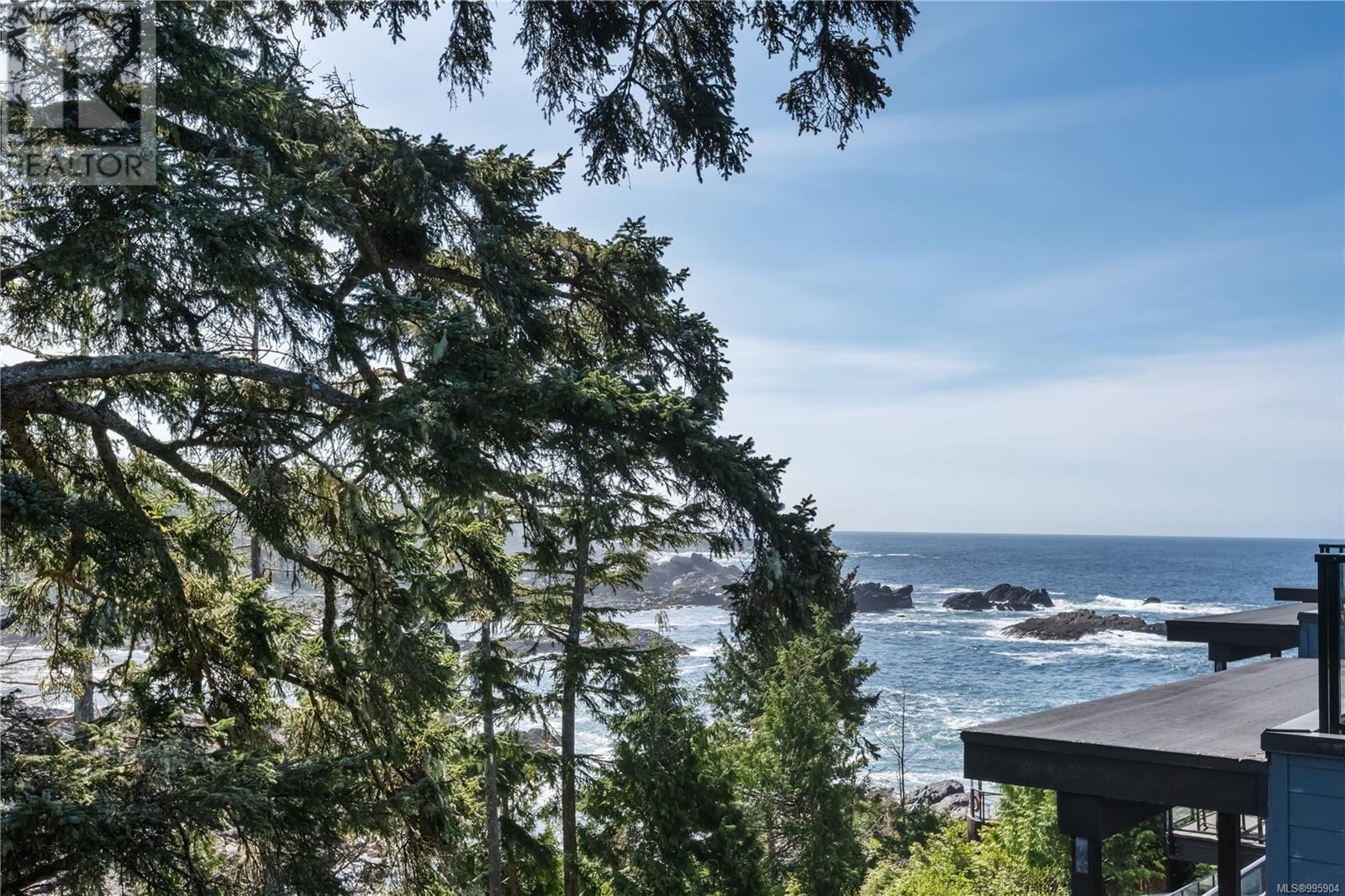 402 596 Marine Dr Property Photo 1