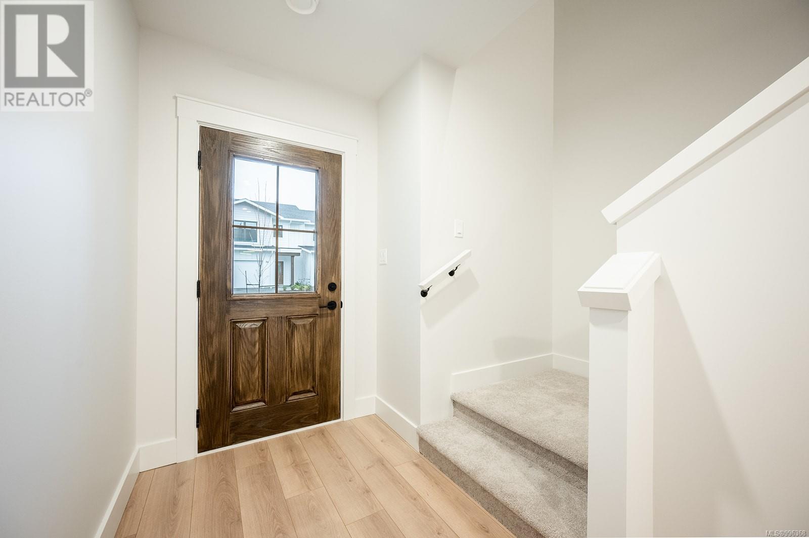 29 1090 Evergreen Rd Property Photo 5