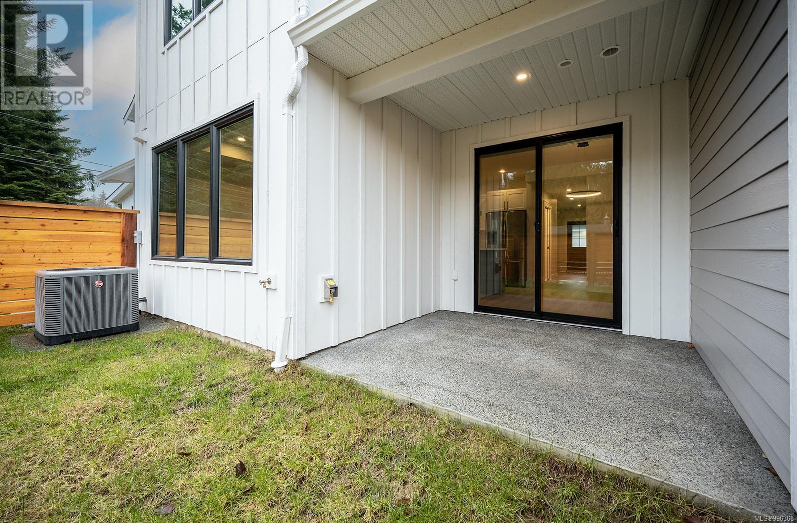 29 1090 Evergreen Rd Property Photo 36