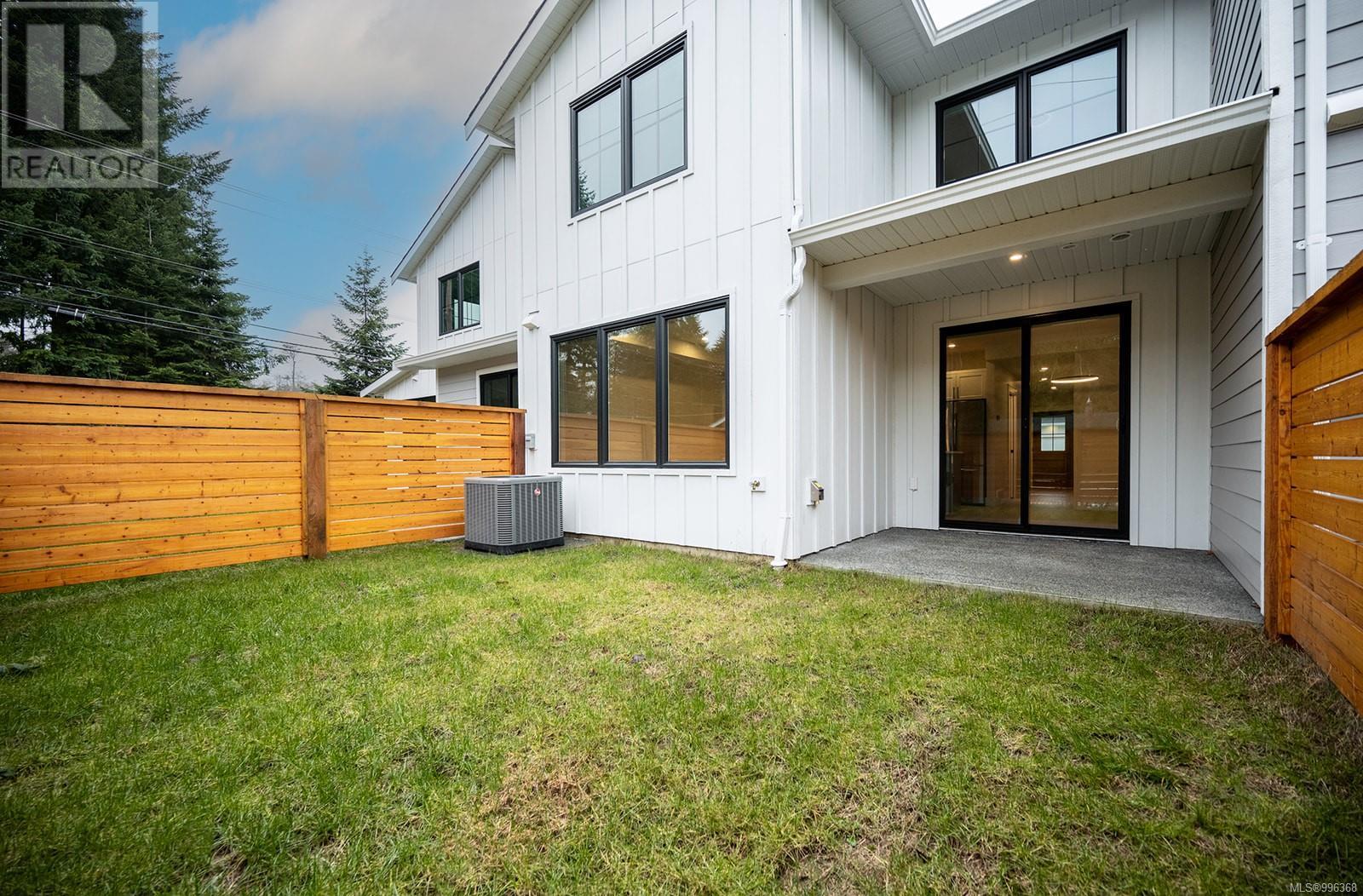 29 1090 Evergreen Rd Property Photo 38