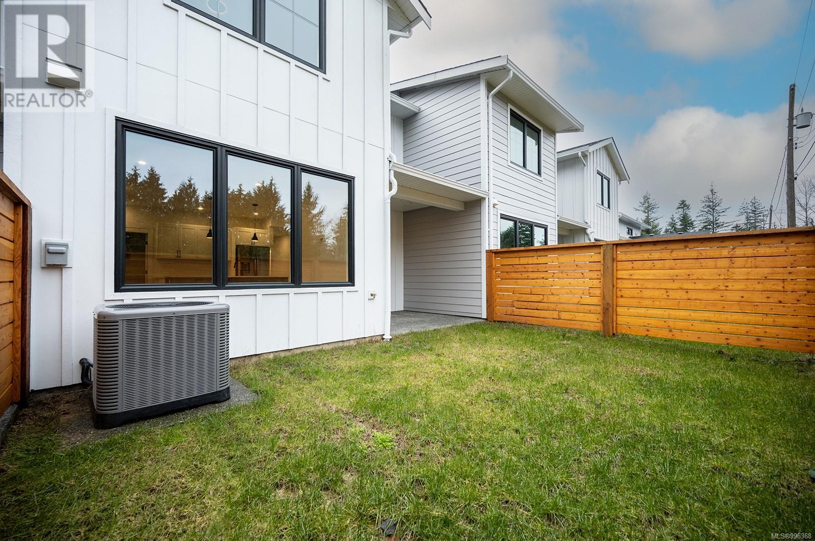 29 1090 Evergreen Rd Property Photo 39
