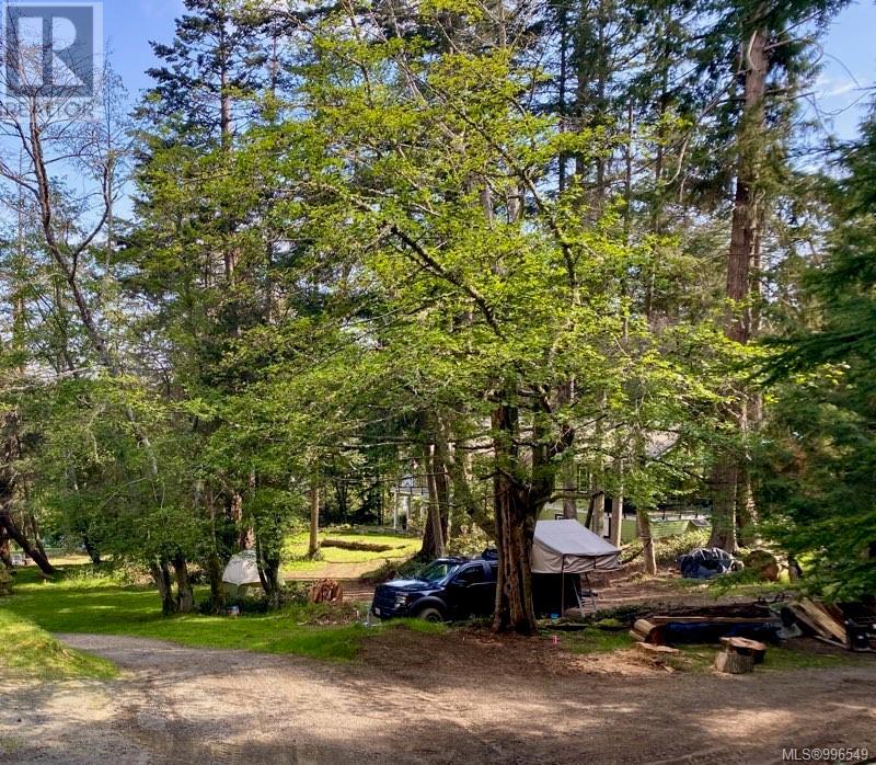 608 Tumbo Channel Rd Property Photo 2
