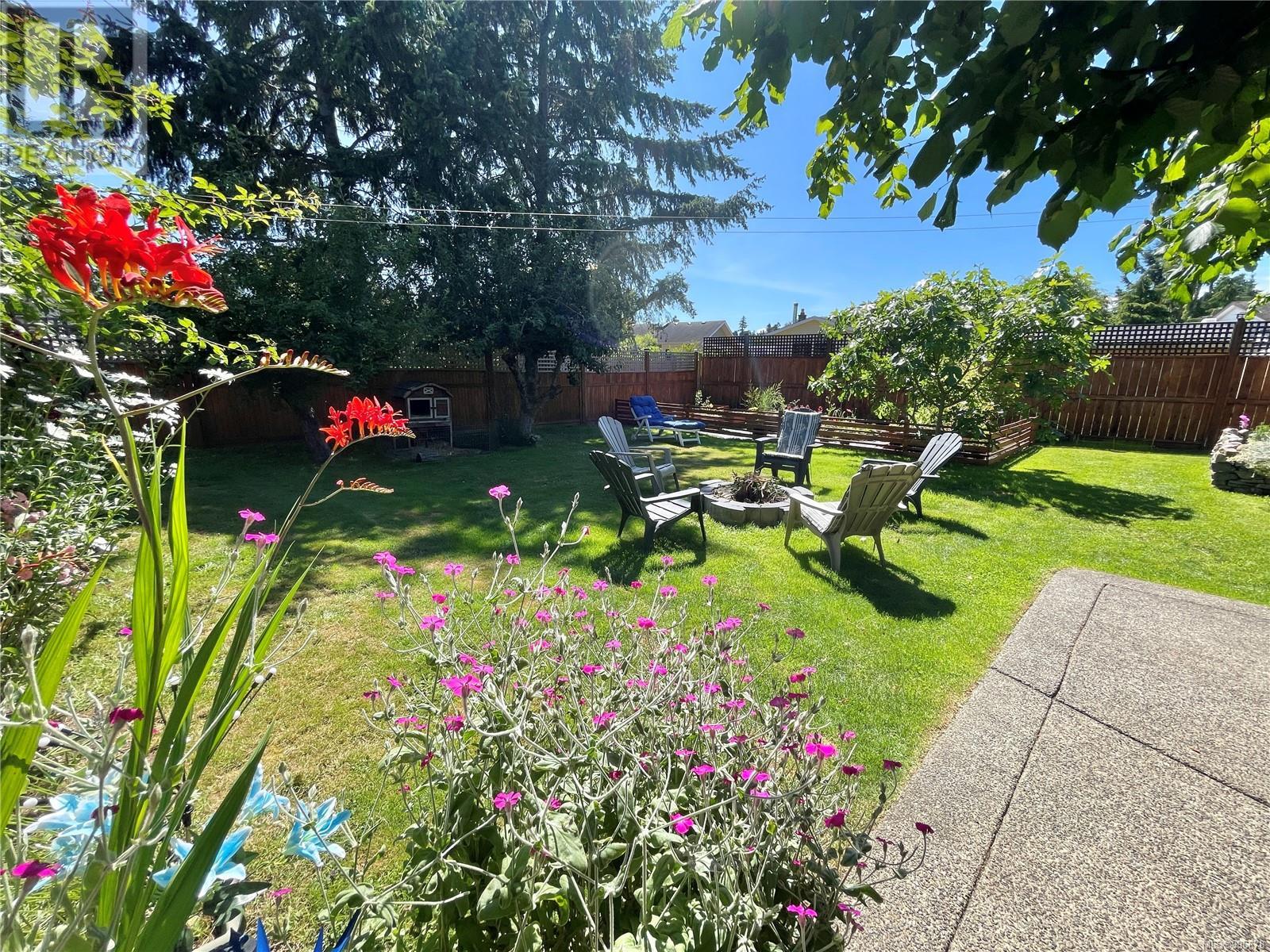 1536 Juan De Fuca Blvd Property Photo 2