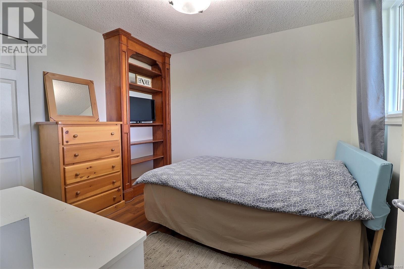 1536 Juan De Fuca Blvd Property Photo 13
