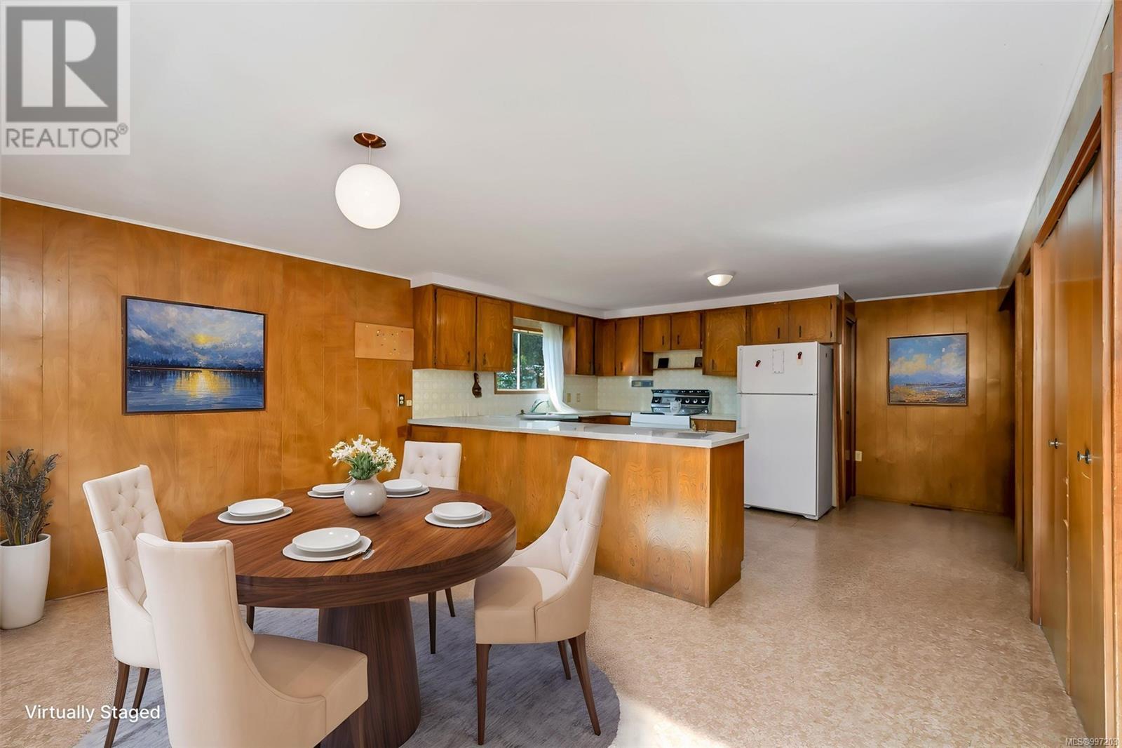 70 Fern Rd Property Photo 11