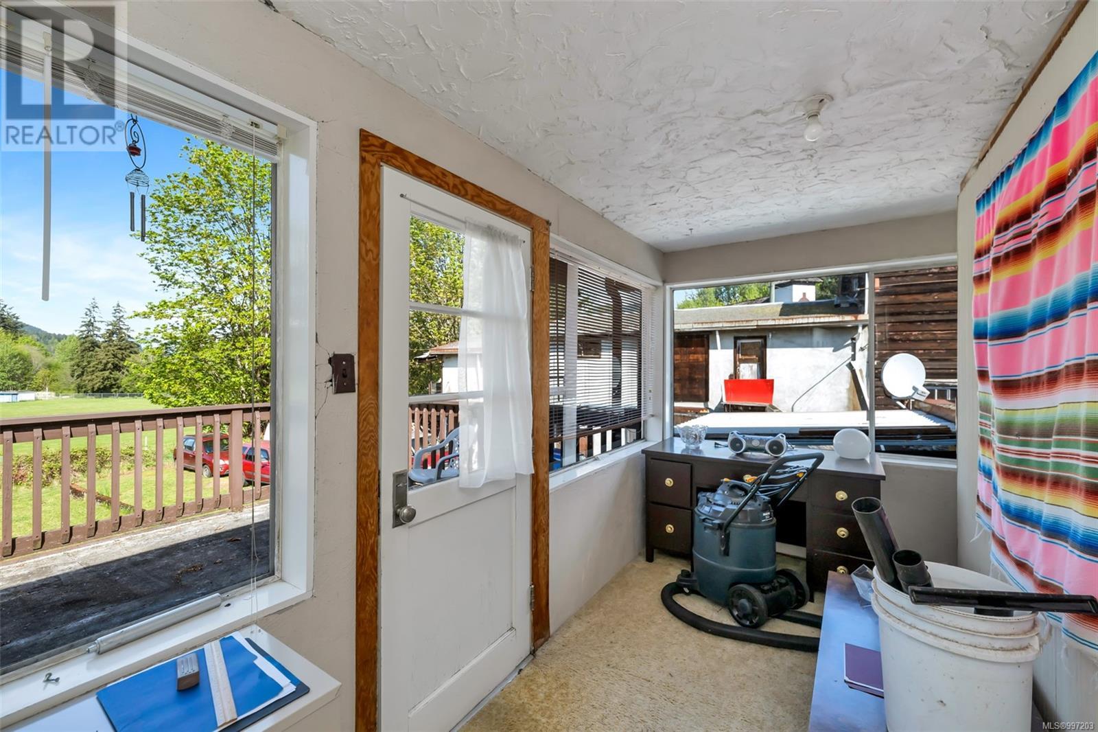 70 Fern Rd Property Photo 26