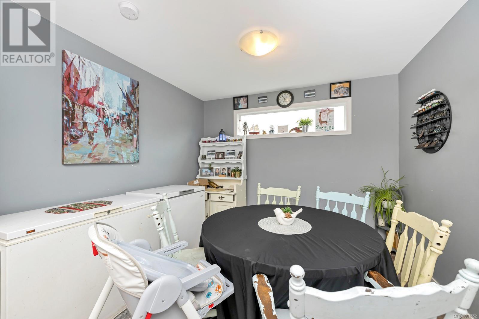 161 South Shore Rd Property Photo 17