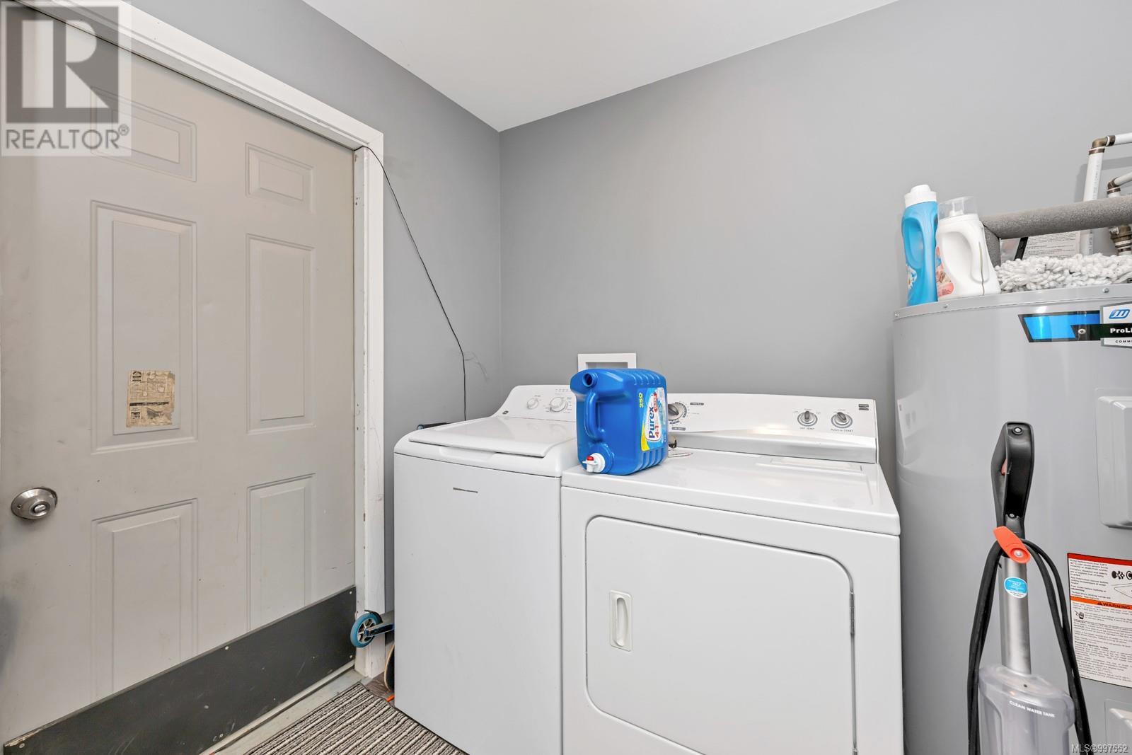 161 South Shore Rd Property Photo 19