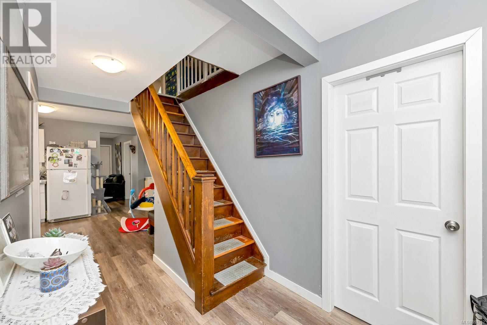 161 South Shore Rd Property Photo 23