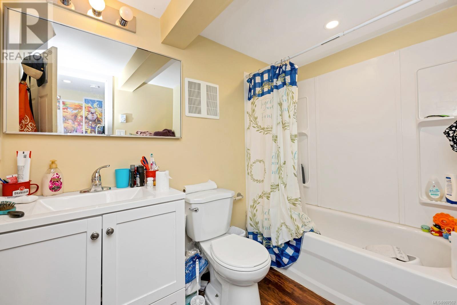 161 South Shore Rd Property Photo 42