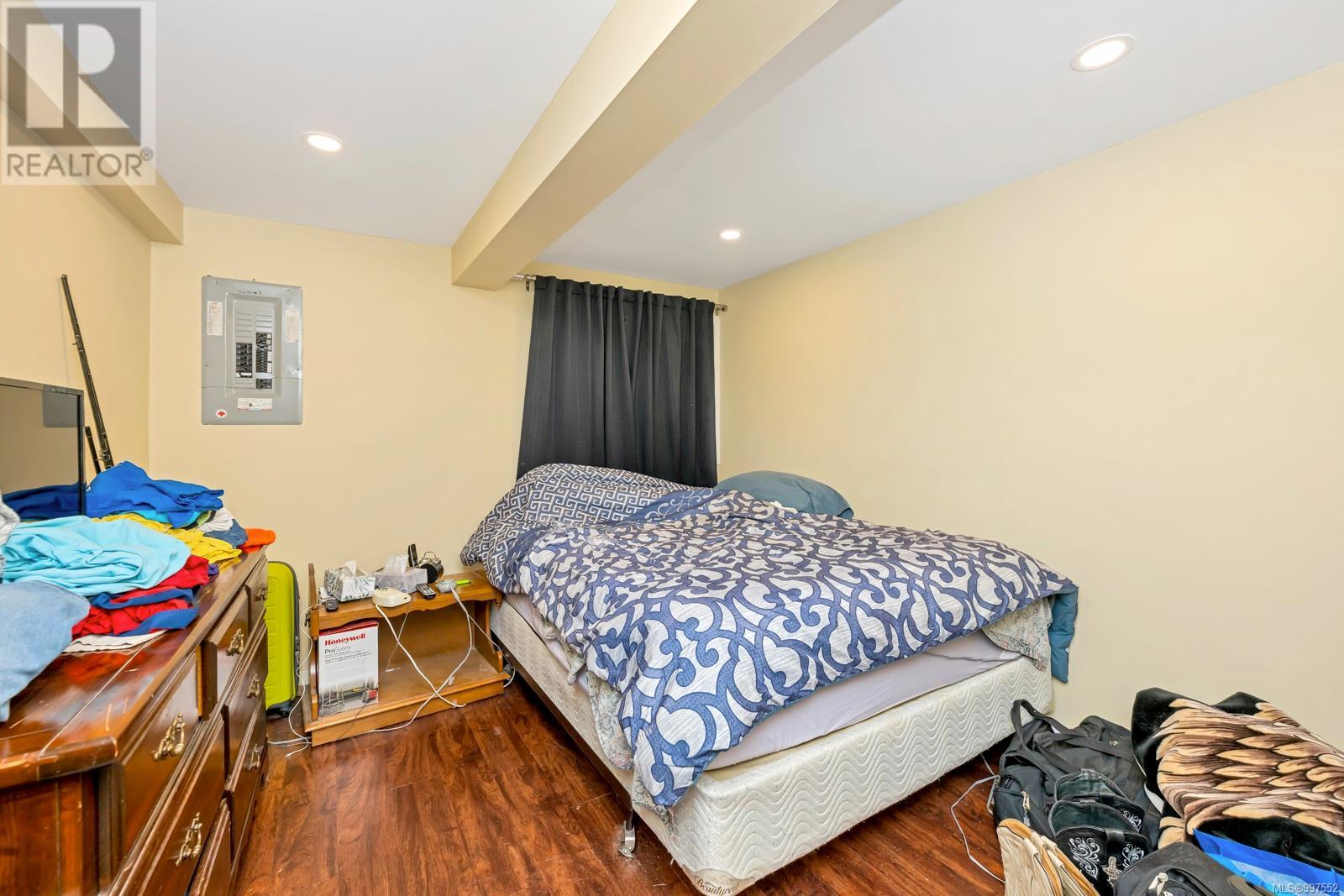 161 South Shore Rd Property Photo 46