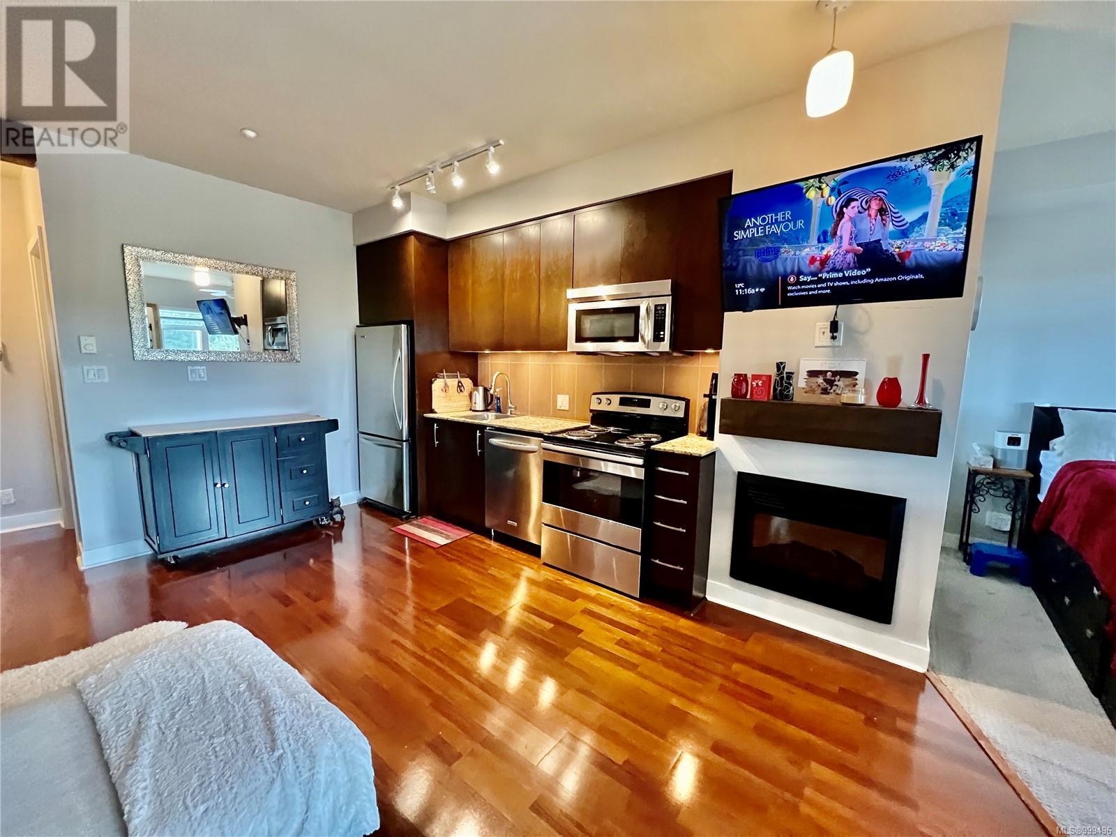 219 1395 Bear Mountain Pkwy Property Photo 4