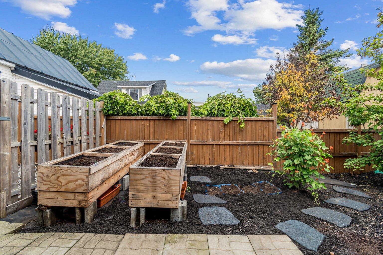 5 Rue Chapdelaine Property Photo 23
