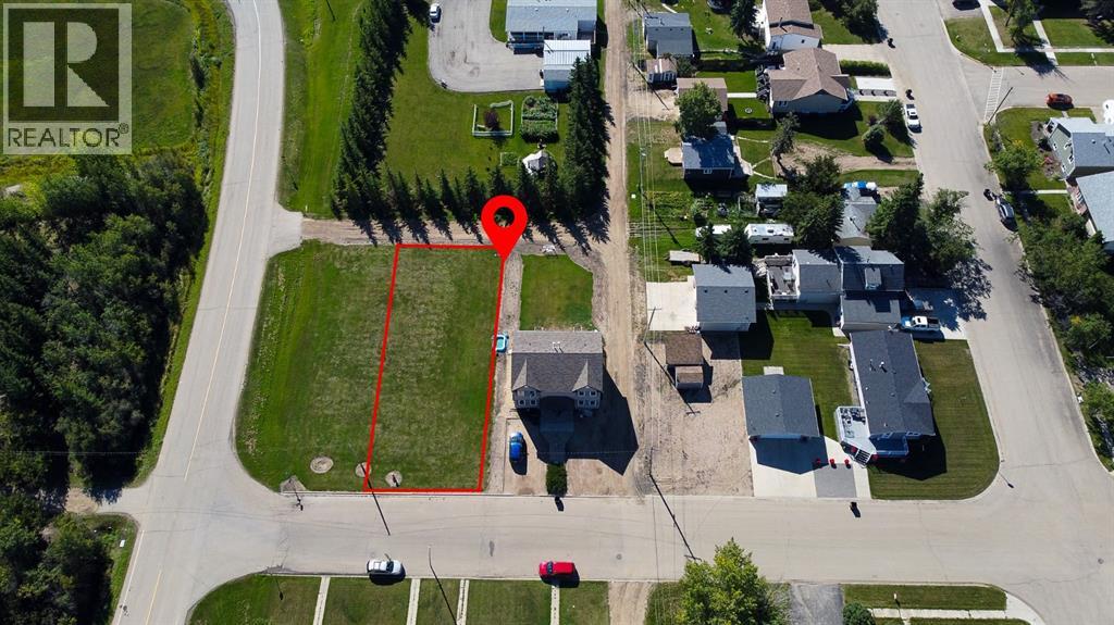 305 1st Se Property Photo 2