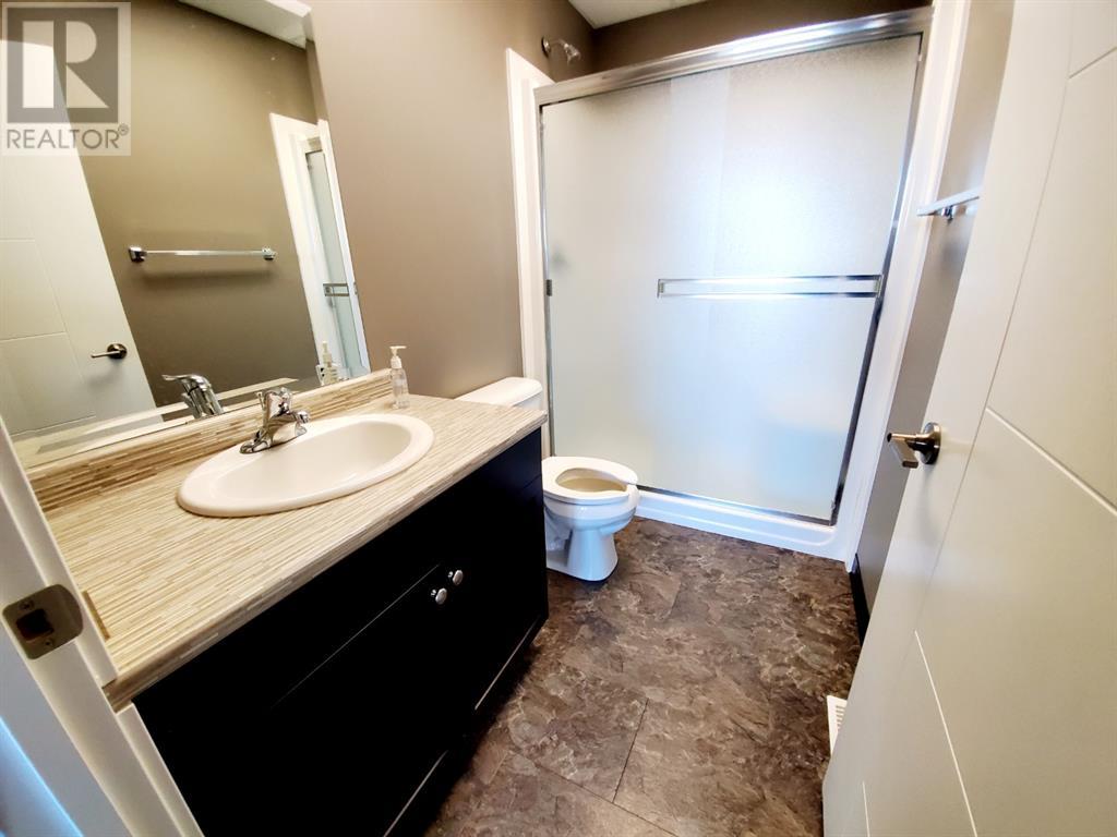 594058, 125b Range Road Property Photo 5