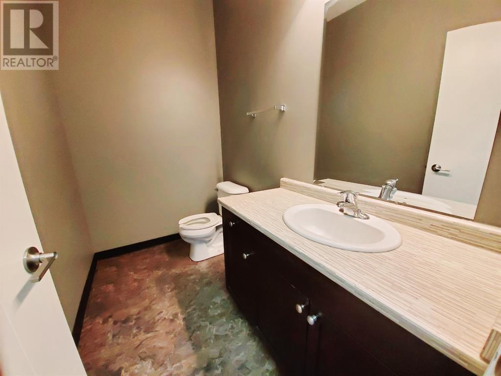 594058, 125b Range Road Property Photo 8