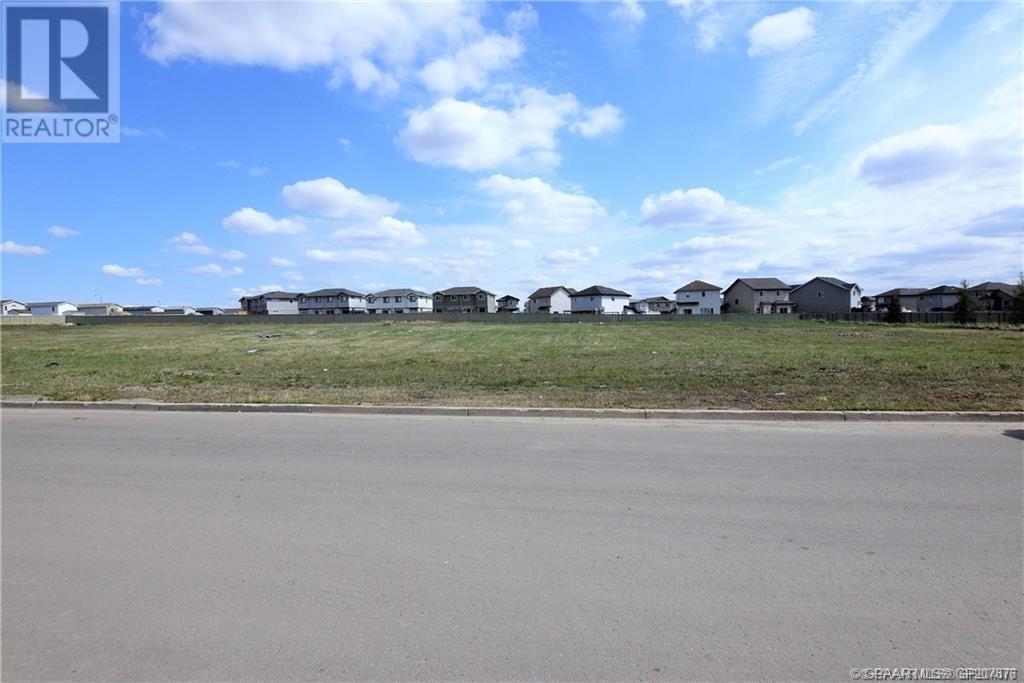 10255 86 Street Property Photo 7