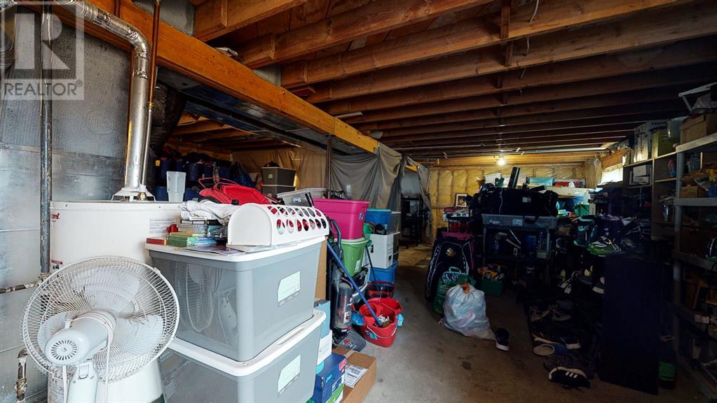 428 2 Street Property Photo 22