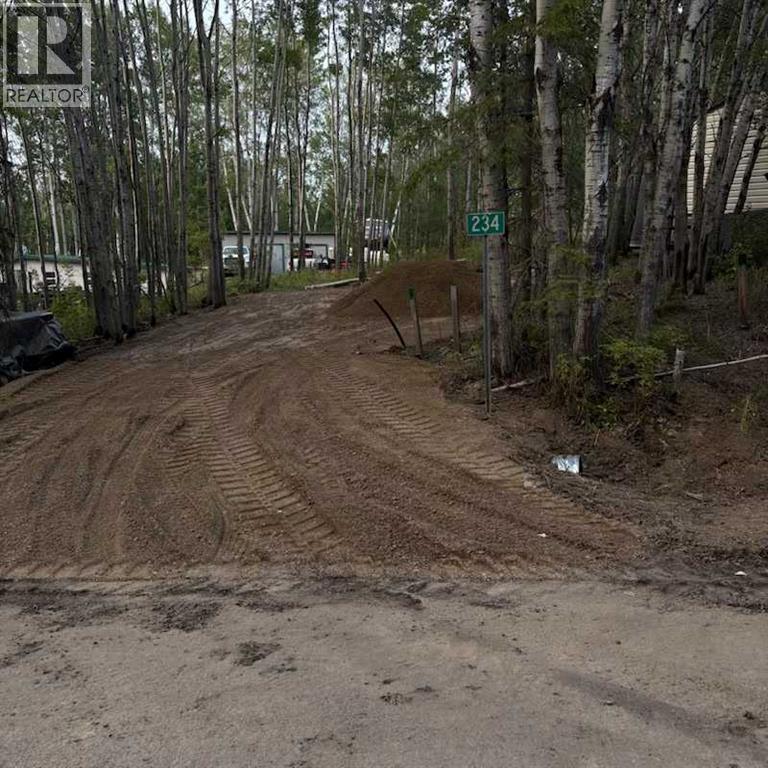 15538 Old Trail Property Photo 5