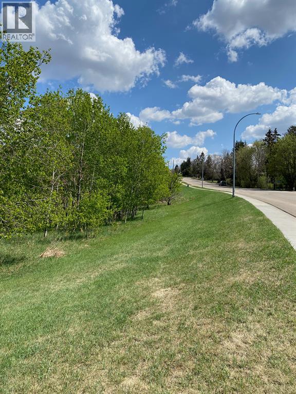 5005 46 Street Property Photo 14