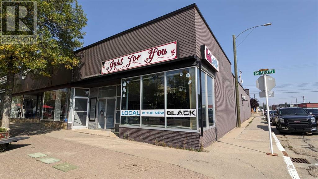 5001 50 Street Property Photo 1