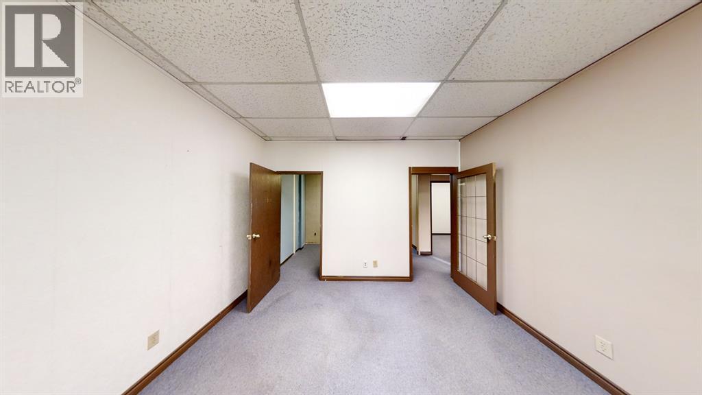 9914 109 Avenue Property Photo 7
