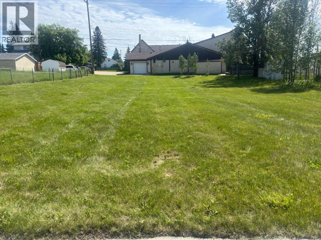 49 Street Property Photo 2