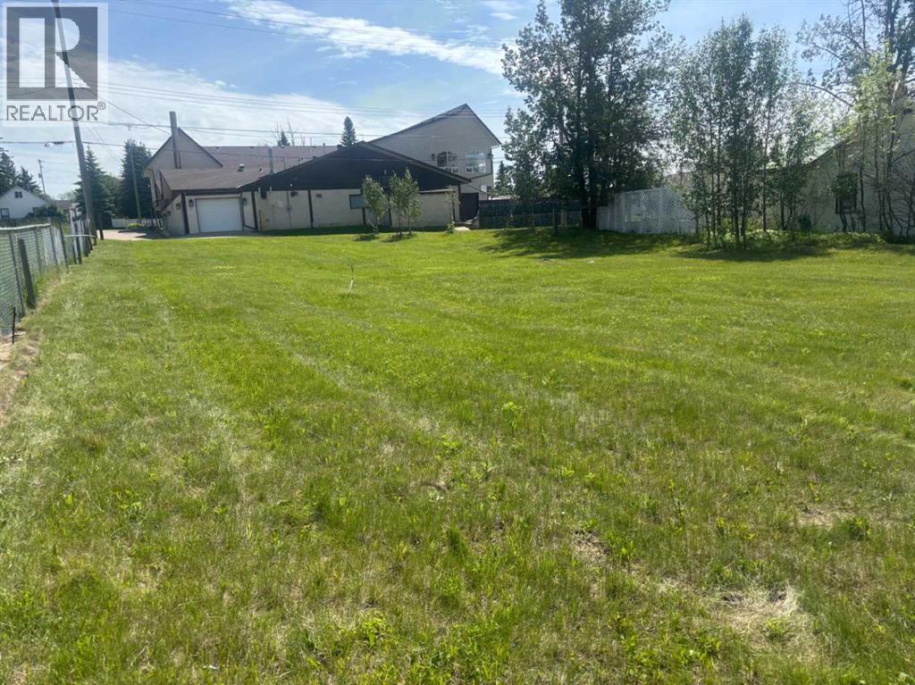 49 Street Property Photo 4